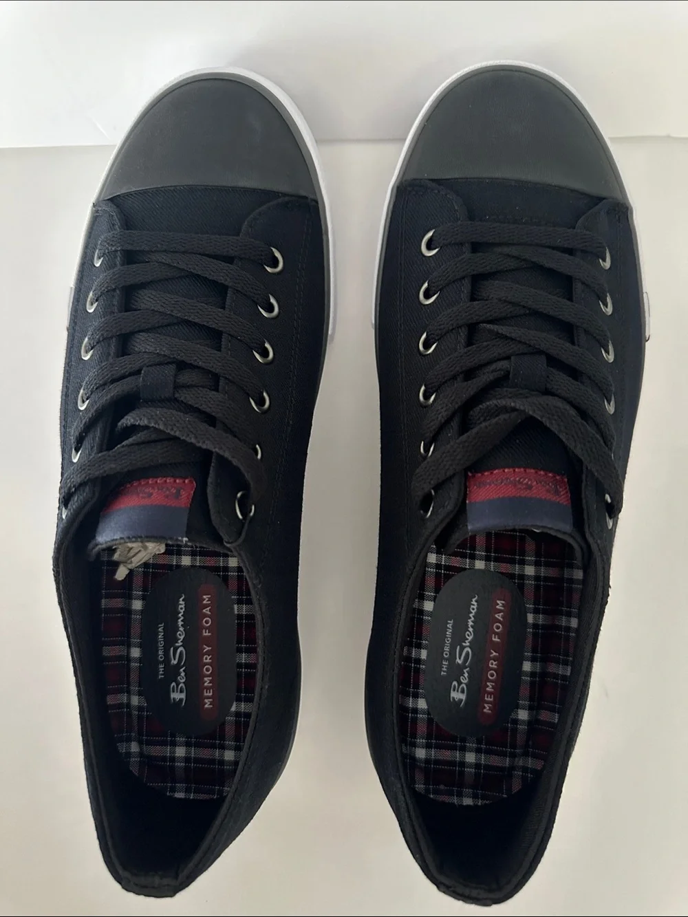 Ben Sherman Dorset Lo Black Canvas Sneakers Men’s Size 9 New Memory Foam